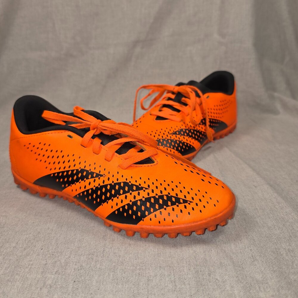Adidas Predator Accuracy.4 Turf Cleats